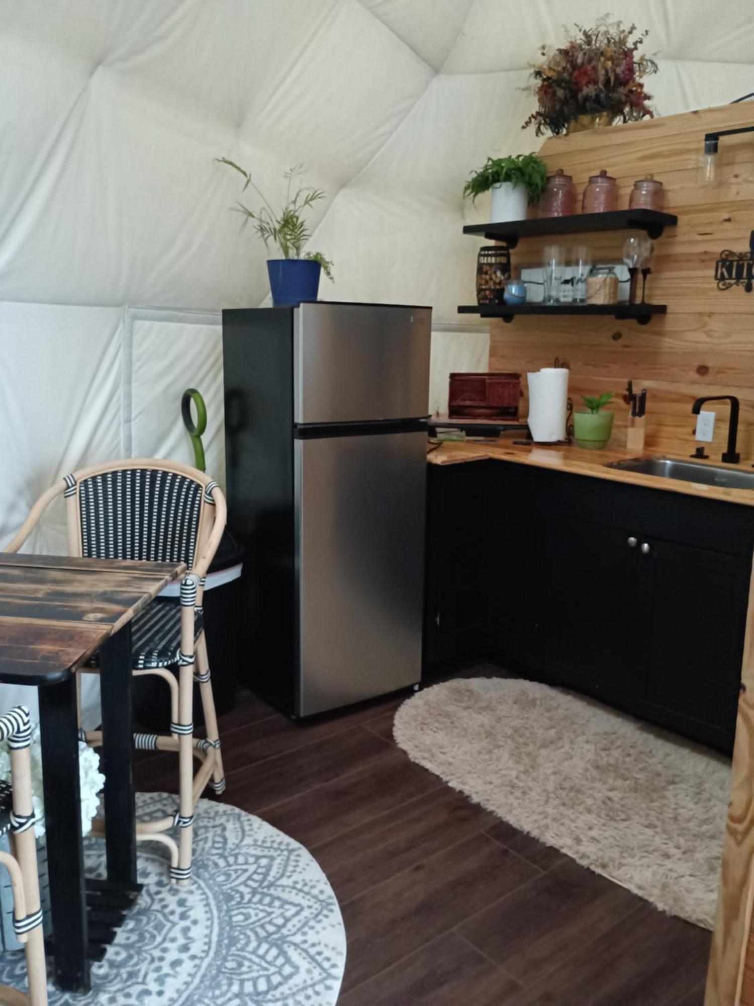 Waterfront Luxury Glamping Dome Otel Rogersville Dış mekan fotoğraf
